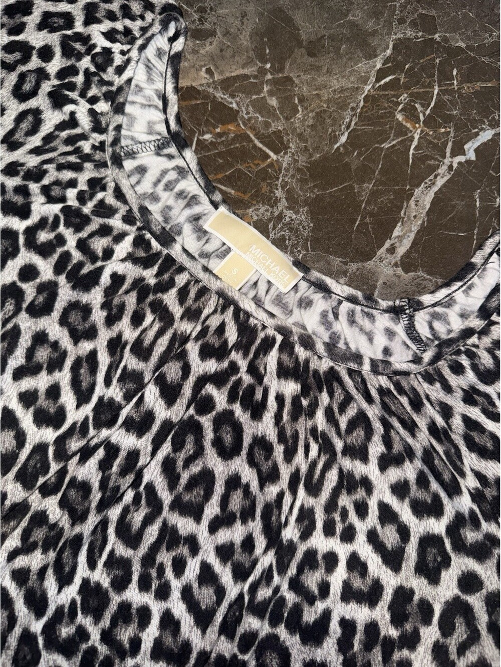 Michael Kors Woman’s Leopard Print Longsleeve Size Small Top